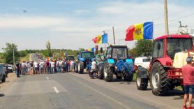 Ultima Oră // După mai multe zile de proteste în stradă, agricultorii au intrat în Parlament